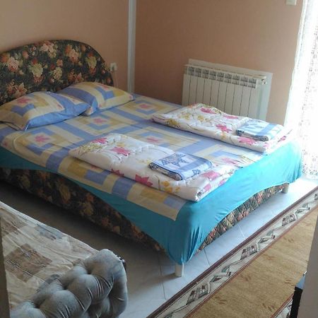 Apartment Angelina Risan Cameră foto